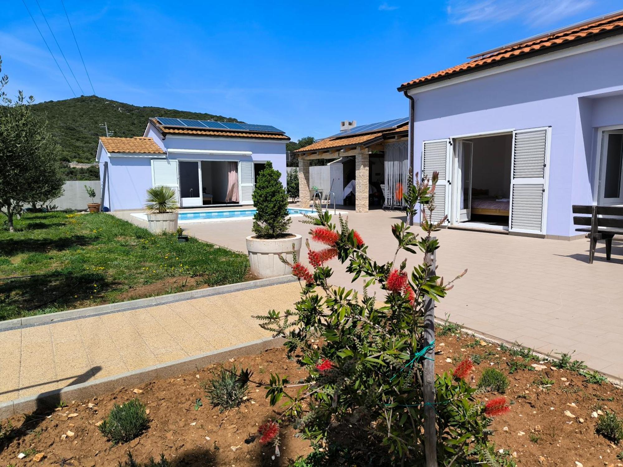 Вилла House With Pool Мали-Лошинь Экстерьер фото
