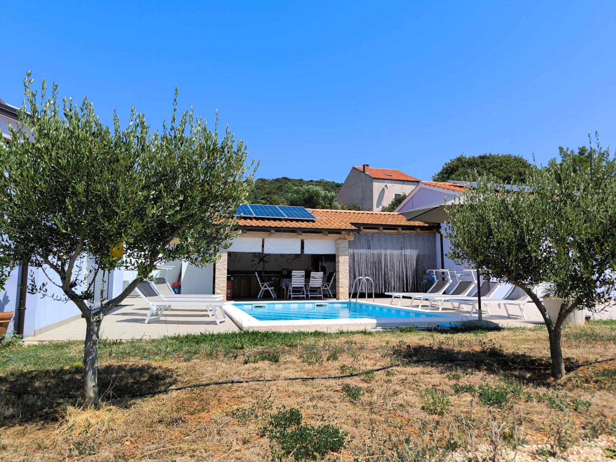 Вилла House With Pool Мали-Лошинь Экстерьер фото
